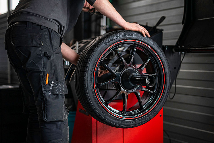 Auto Trader Voorschoten