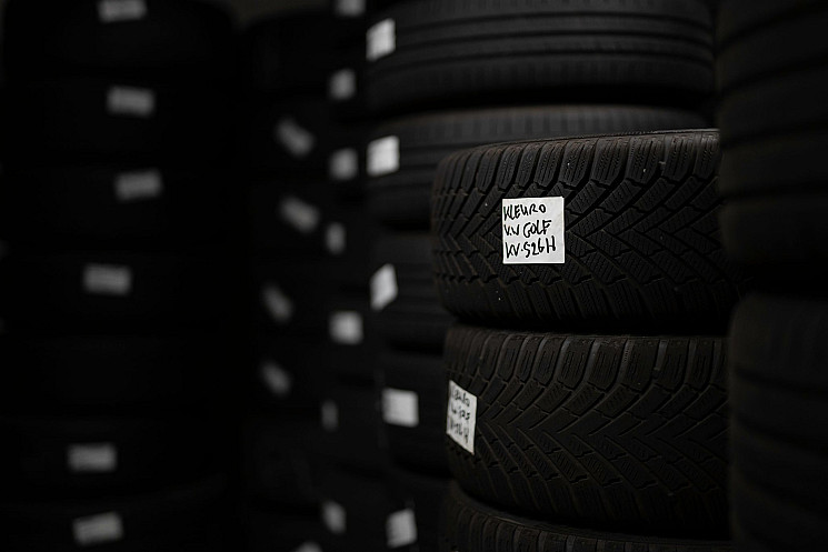 Auto Trader Voorschoten