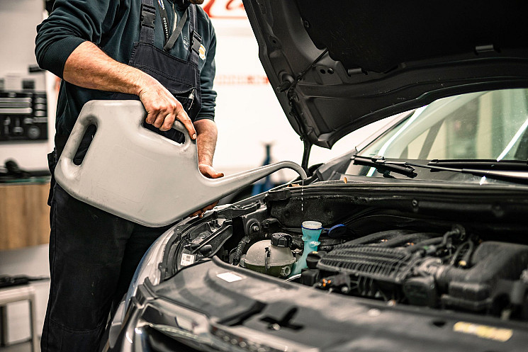 Auto Trader Voorschoten